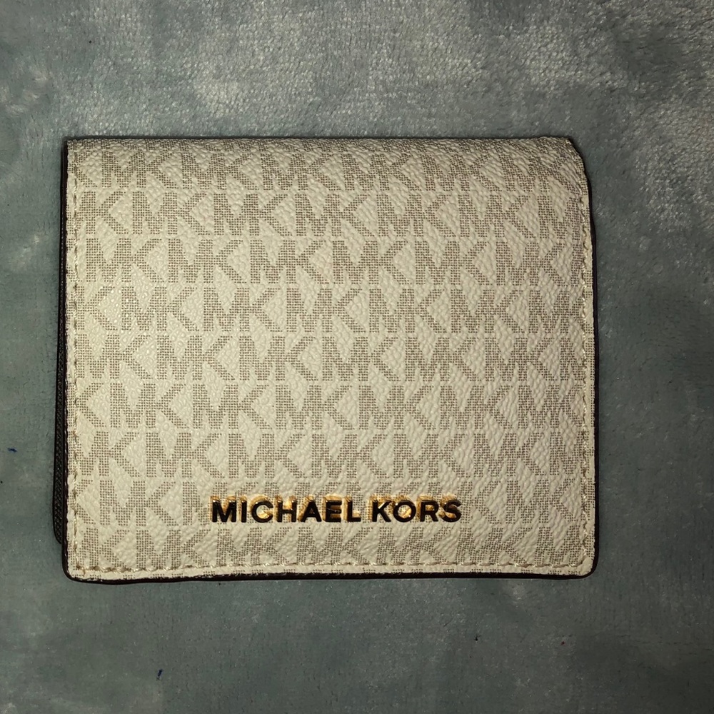 Michael Kors logo Wallet